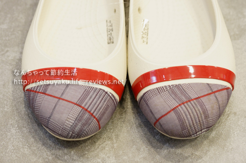 クロックスcrocsのキャップトゥ プラッド フラットcap toe plaid flat