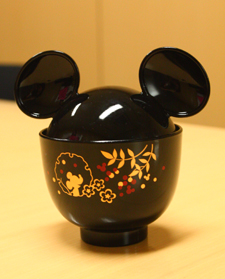 Disney New Year's dishesディズニーおせち「ミッキーシルエット汁椀」ベルメゾンネット